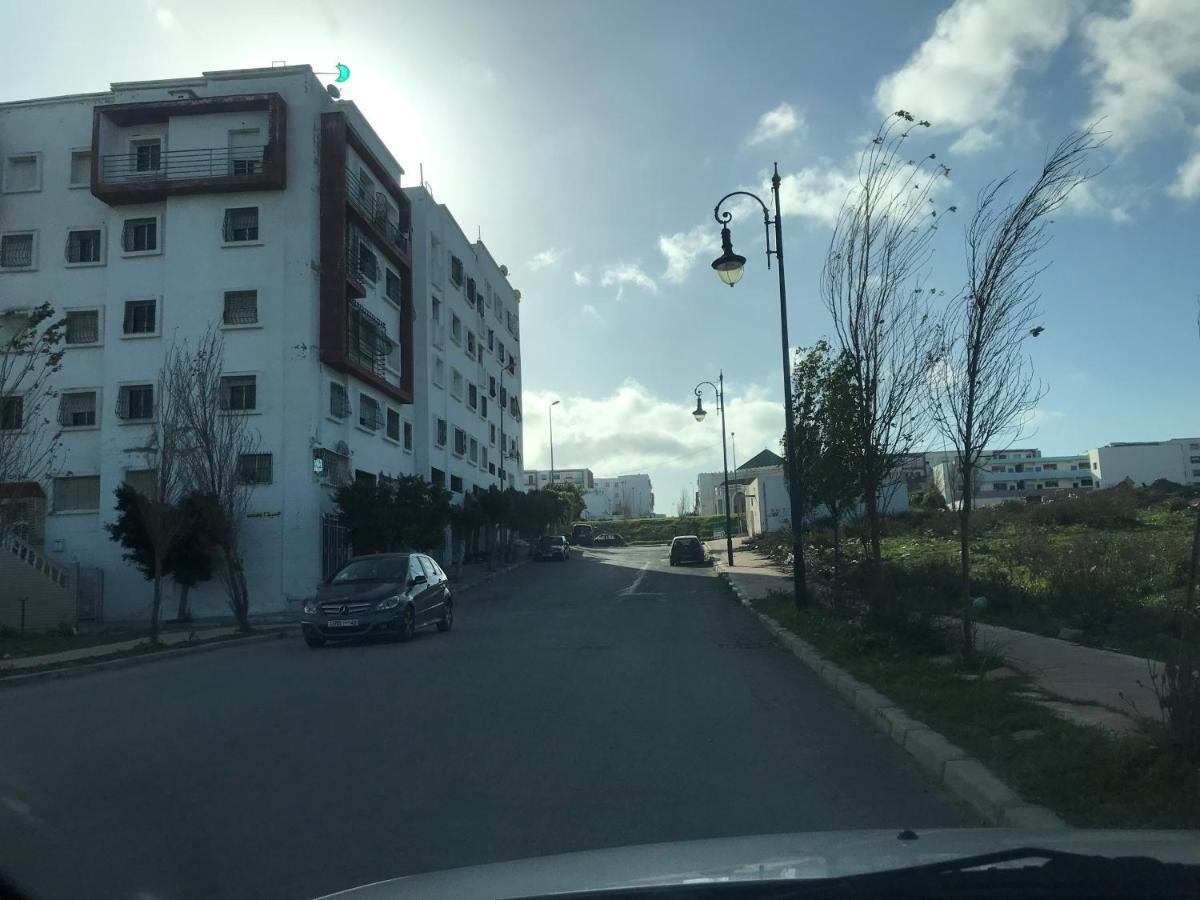 Appartement Familial Proche Aeroport Bab Andalous Tanger Екстер'єр фото